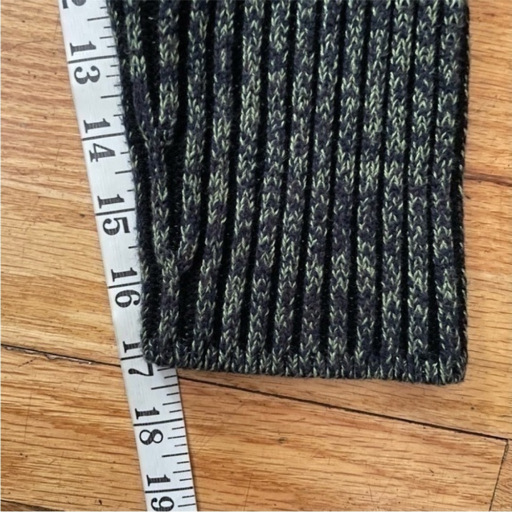 lululemon athletica Cotton-Cashmere Blend Sweater Wrap - Picture 8 of 8